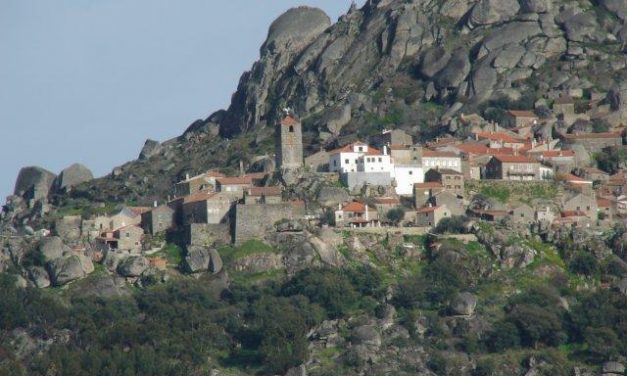 Senderistas de Moraleja organizan un ruta para conocer dos villas históricas de Portugal