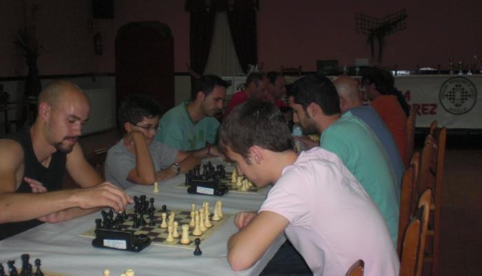 El XXIII torneo de Ajedrez «San Buenaventura» reunió a medio centenar de jugadores en Moraleja