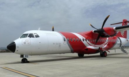 La compañía aérea Helitt aumenta su oferta de rutas con escala desde el aeropuerto de Badajoz