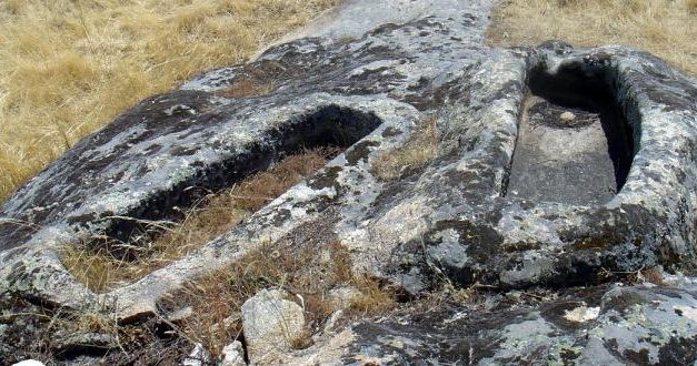 Los arqueólogos de Patrimonio inician las excavaciones en la necrópolis aparecida en Torrejoncillo