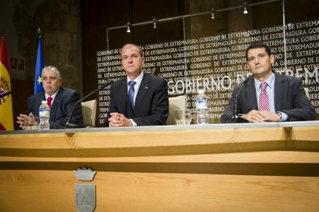 Barbosa invertirá 40 millones de euros en la planta de Villafranca y generará más de cien puestos de trabajo