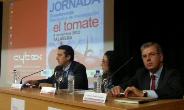 El sector del tomate acerca la innovación a su tejido productivo en unas jornadas en Talavera la Real