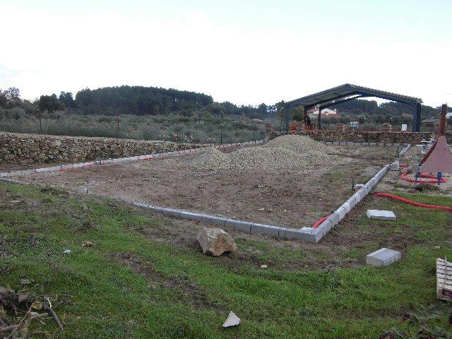 El Ayuntamiento de Acebo inicia las obras de construcción de una pista de pádel y de un gimnasio