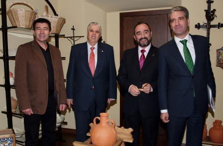 El Gobierno regional defiende una artesanía sostenible y profesional en Extremadura