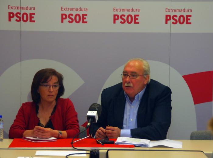 El PSOE califica de «atraco» a Extremadura la desaparición del proyecto educativo en la villa de Granadilla