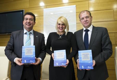 El presidente Monago insiste en que el actual modelo de financiación autonómica  perjudica a Extremadura