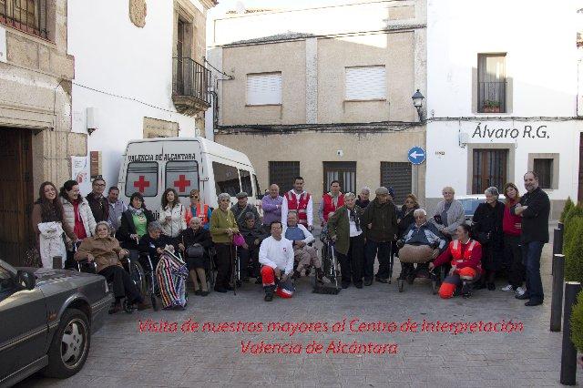 Cruz Roja Española y el Ayuntamiento de Valencia de Alcántara desarrollarán  actividades con los mayores
