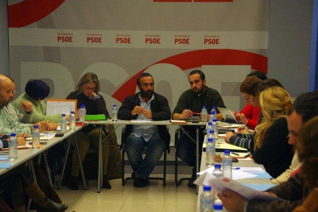 Morales calcula que la nueva Agrupación Socialista de Plasencia estará formalizada en el plazo de «un mes»
