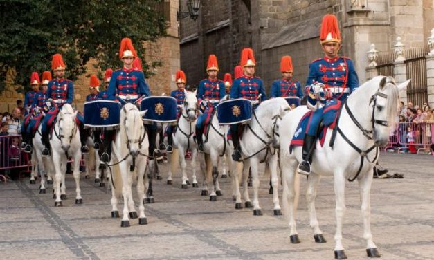 Integrantes de la Guardia Real impartirán charlas y realizarán exhibiciones en Valencia de Alcántara