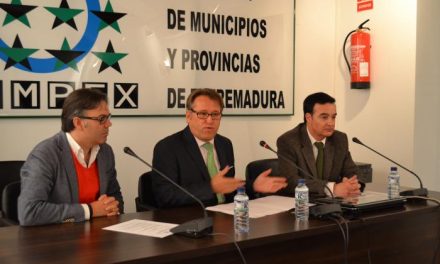 Fomento anuncia que Extremadura modificará la Ley de Promoción de la Accesibilidad de la región