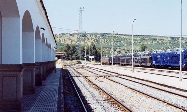 El alcalde de Valencia de Alcántara urge reabrir el enlace de tren que comunica Madrid-Lisboa