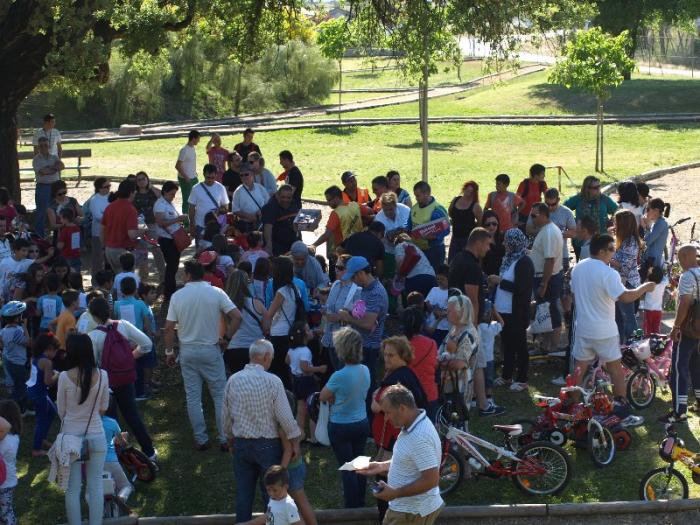 Más de 80 niños han participado en la IV edición de la ruta «Peque-bici» de Moraleja
