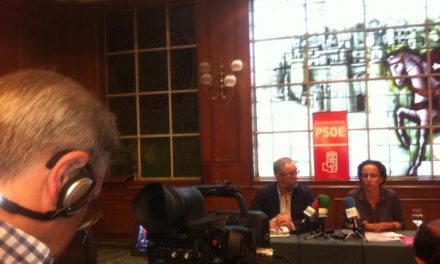 El PSOE pide a la ministra Ana Pastor información sobre el AVE y la ubicación de la estación de Plasencia