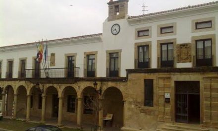 El BOP publica el acuerdo de reclasificación de los puestos de trabajo del Ayuntamiento de Valencia de Alcántara