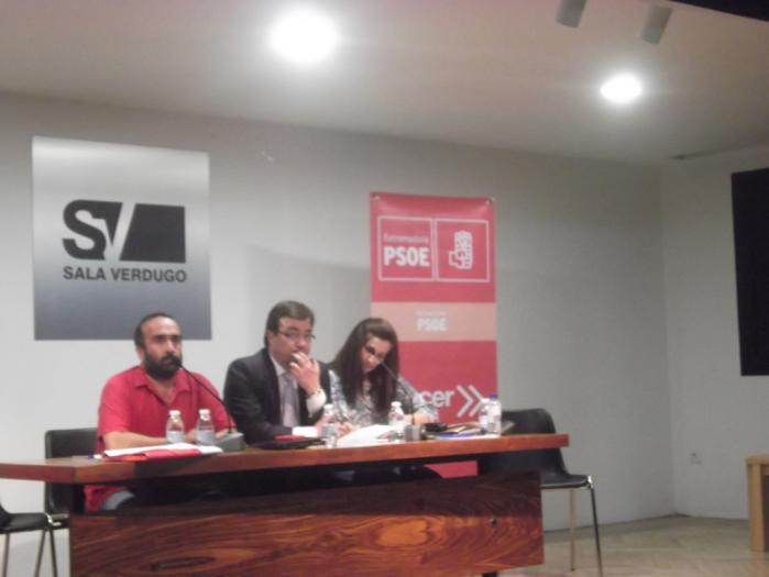 La Agrupación Socialista de Plasencia elige como secretario a David Núñez  en una polémica asamblea