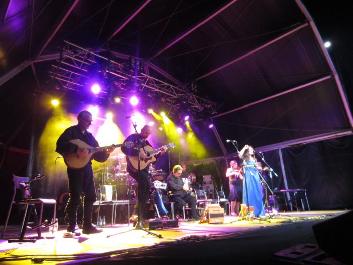 Abrumador éxito de los conciertos de Ana Alcalde y Luar Na Lubre en el arranque de Folk Plasencia