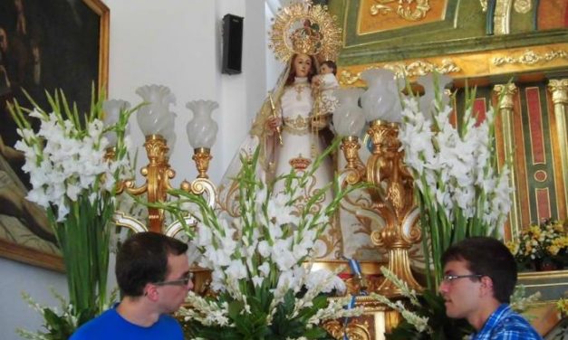 Miles de personas participan en la romería de la Virgen de los Remedios de Valencia de Alcántara