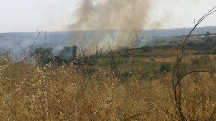El Infoex declara el Nivel 1 en un incendio cercano a unas viviendas  en la ciudad de  Coria