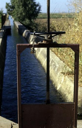 La CHT modifica los cánones de agua a los usuarios del sistema de abastecimiento del río Alagón
