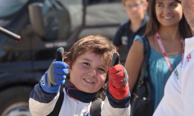 El piloto moralejano Luis Belloso se proclama campeón de Portugal de Karting en su categoría