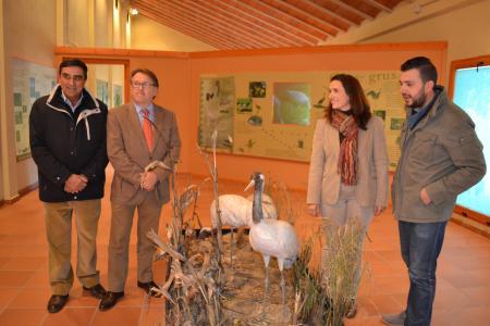 Extremadura lidera una red internacional de municipios de la grulla para impulsar el turismo ornitológico