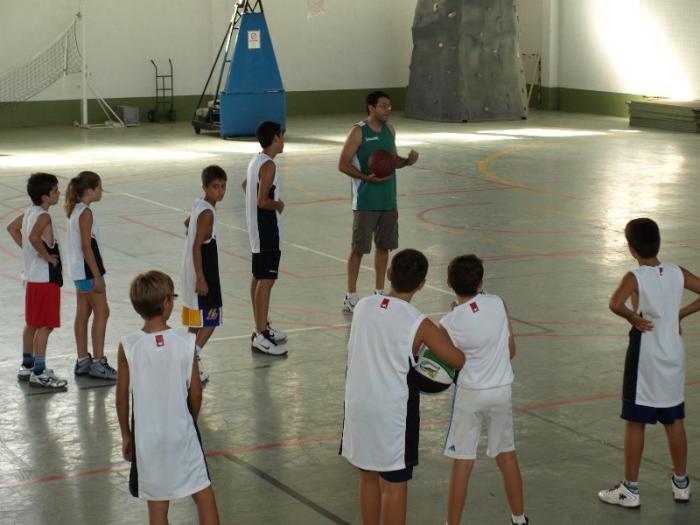 El consistorio de Moraleja organiza diez actividades para las jornadas deportivas navideñas