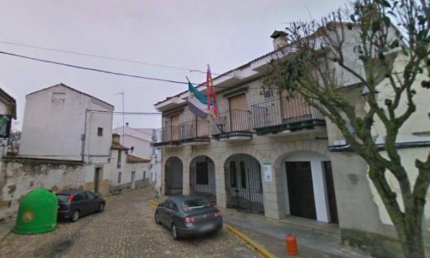 La Consejería de Salud invertirá 660.000 euros para el mantenimiento de plazas en la residencia de Alcántara