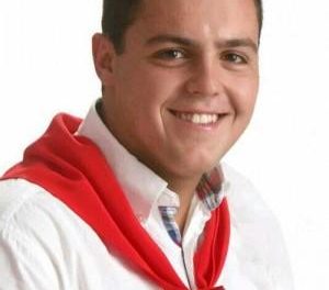 El joven Álvaro Sánchez, de 19 años, será abanderado de la Juventud Cauriense en las fiestas de San Juan