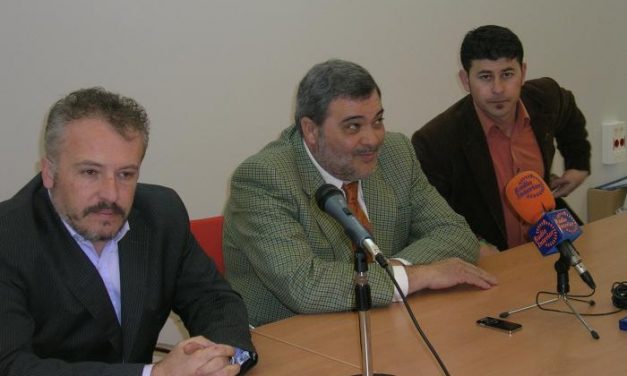 El consejero de Agricultura defiende en Acenorca la agrupación del sector cooperativo de Extremadura