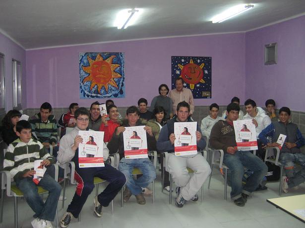El Centro Joven de Casar de Cáceres presenta el convenio entre el ayuntamiento y la Fundación Cibervoluntarios