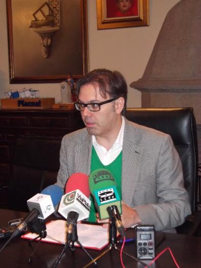 Pizarro abordará este viernes con Montoro la posibilidad de endeudamiento del Ayuntamiento de Plasencia