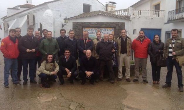 El Grupo Popular de la Diputación de Cáceres recoge propuestas de los dirigentes de Sierra de San Pedro
