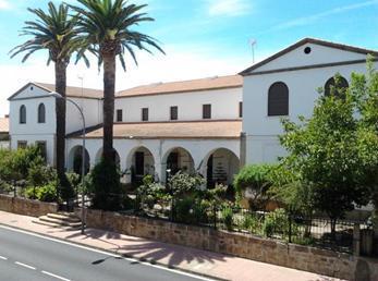 El Ayuntamiento de Valencia de Alcántara inicia los trámites para arreglar goteras en el pabellón deportivo