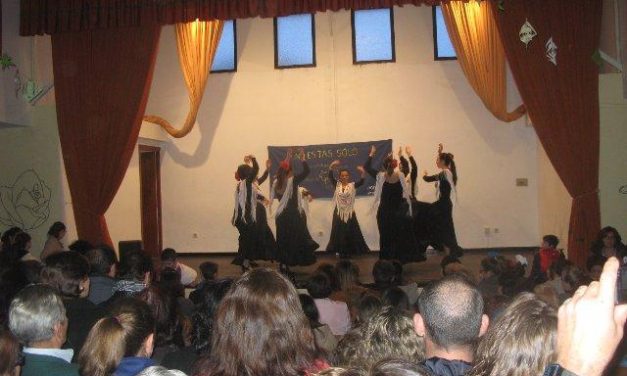 El I Festival de Flamenco Benéfico de Rincón del Obispo recaudó 500 euros para la Asociación Oncológica
