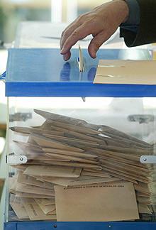 Los resultados electorales se transmitirán a través de dispositivos PDA y se centralizarán en Badajoz
