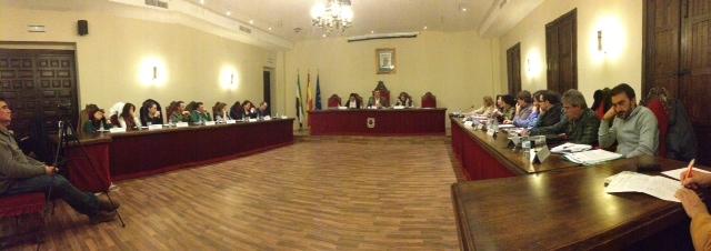 El Ayuntamiento de Coria aprueba en sesión ordinaria la derogación de la tasa por licencia de apertura
