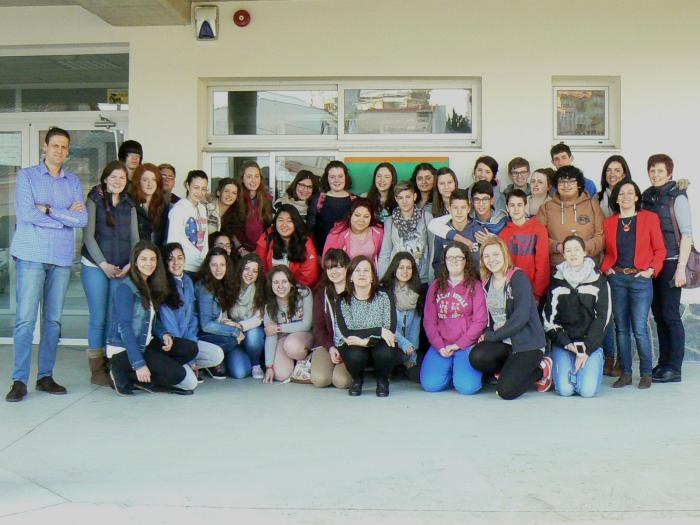 Un total de 18 estudiantes de Irlanda pasan unos días de convivencia con jóvenes del IES de  Torrejoncillo