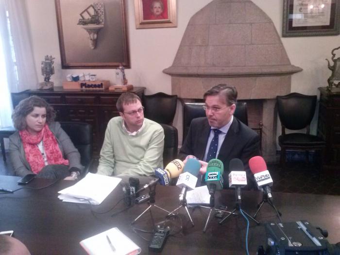 El Ayuntamiento de Plasencia  reduce la deuda en 35 puntos desde el inicio de la legislatura