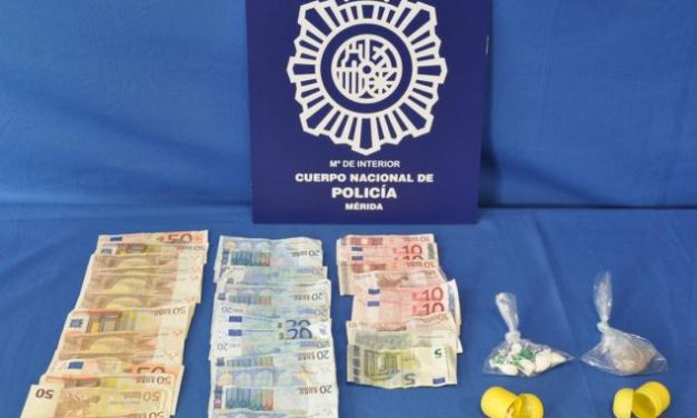 Policía Nacional detiene a cinco personas en Cáceres y Mérida por tráfico de estupefacientes