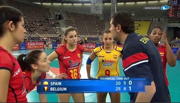 La deportista moralejana Alba Sánchez es convocada por la selección española de voleibol