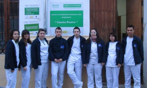 Los alumnos del programa «Aprendices» de Valencia de Alcántara celebran la Jornada de la Salud