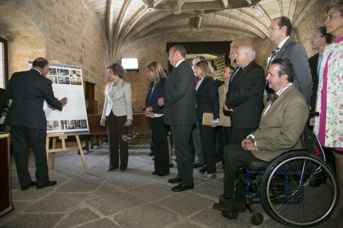 La Reina inaugura, junto al presidente Monago, las obras de accesibilidad del Real Monasterio de Yuste