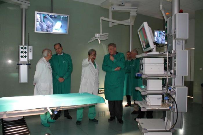 Especialistas extremeños formarán a médicos europeos en la implantación de dispositivos cardiacos