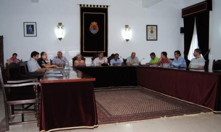 Valencia de Alcántara aprueba  la adopción de medidas para financiar el pago a proveedores