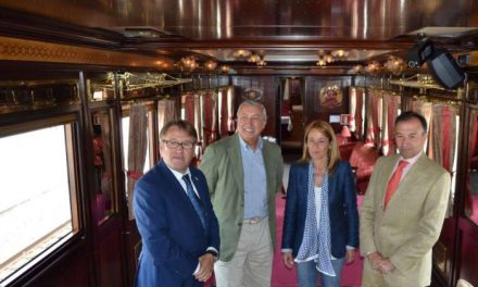 Extremadura y Renfe firman un convenio para impulsar los viajes turísticos en tren por la región
