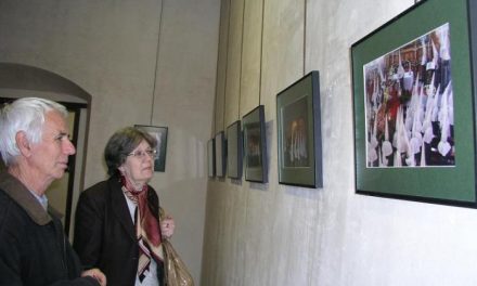 La Semana Santa de Coria se muestra a través de unas 70 fotografías a color en el Museo de la Cárcel Real