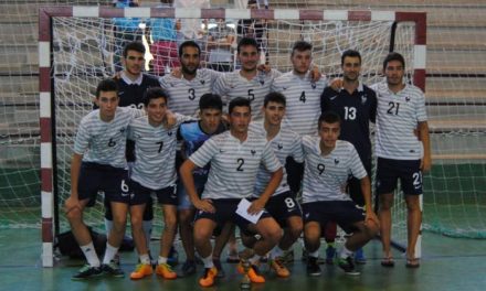El equipo «La Opción» se proclama ganador de las 24 horas de fútbol sala de Valencia de Alcántara
