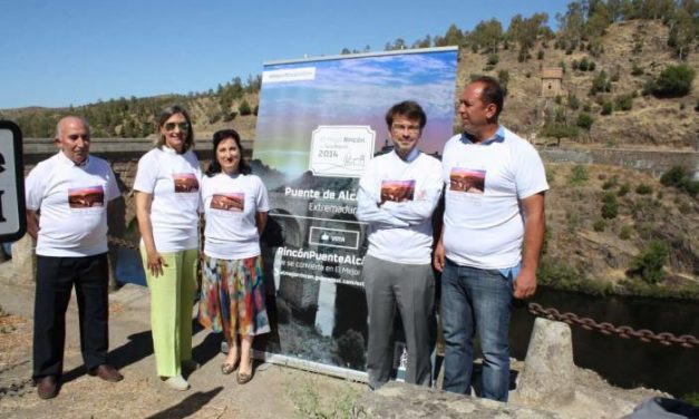 Trinidad Nogales anima a los extremeños a seguir votando para que el puente de Alcántara sea ‘Mejor Rincón‘