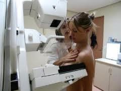 Casi 7.700 extremeñas se someterán a mamografías para la prevención del cáncer de mama
