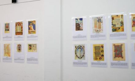 Valencia de Alcántara da comienzo al Otoño Cultural con la exposición «La palabra pintada»